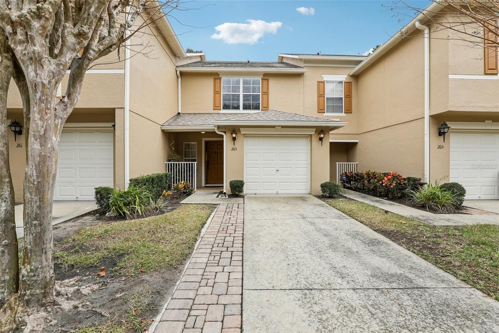 Photo of 263 STERLING SPRINGS LANE, ALTAMONTE SPRINGS, FL 32714