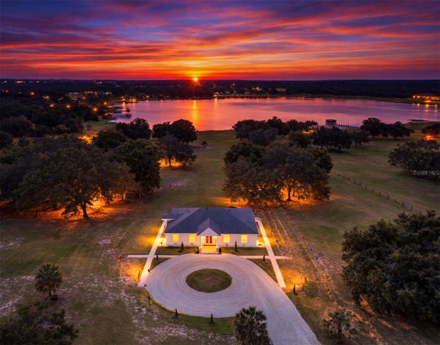 Photo of 11155 CHERRY LAKE ROAD, CLERMONT, FL 34715