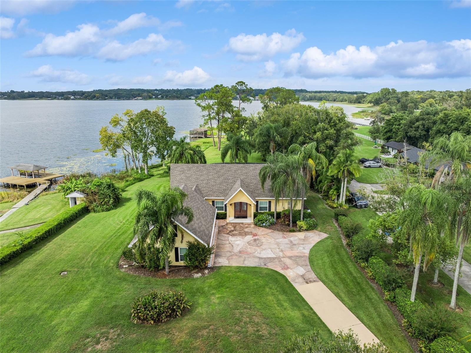 Photo of 7051 SADLER ROAD, MOUNT DORA, FL 32757