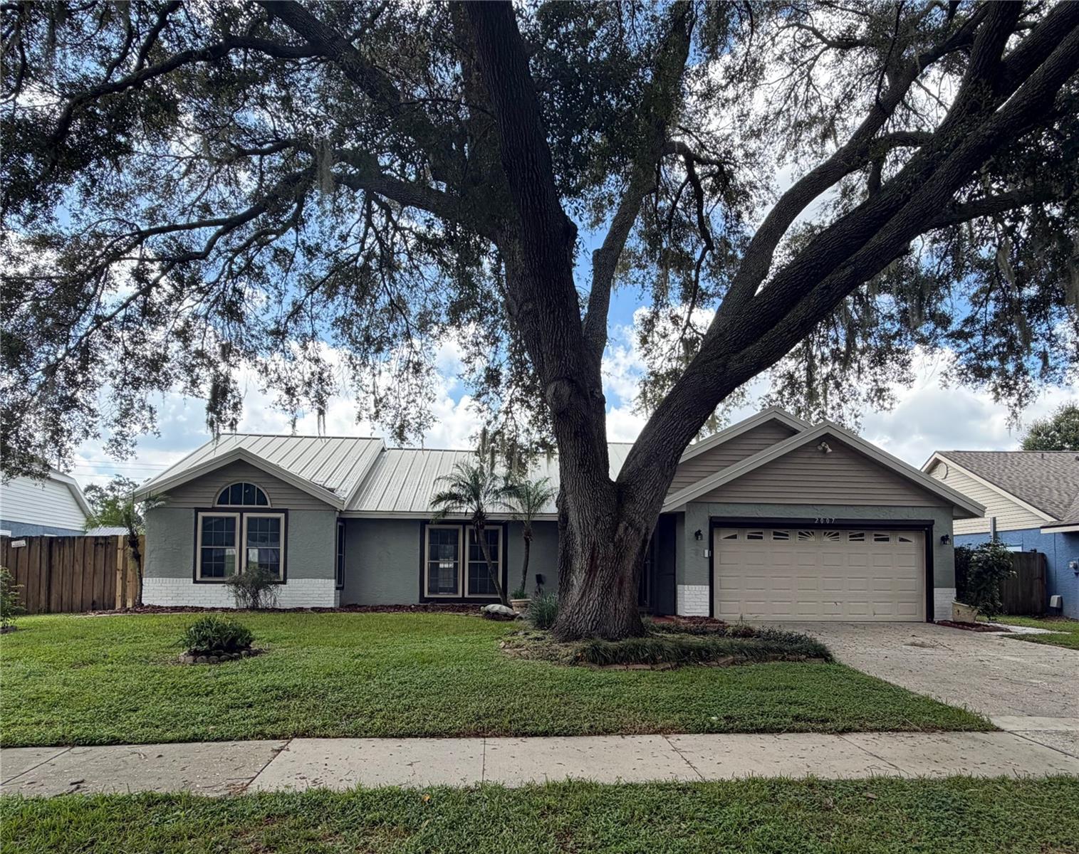 Photo of 2007 DARLINGTON OAK DRIVE, SEFFNER, FL 33584