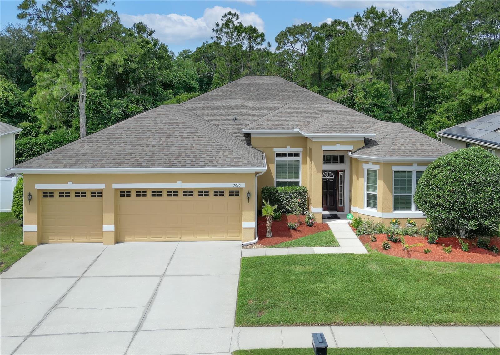 Photo of 7030 WINDING LAKE CIRCLE, OVIEDO, FL 32765