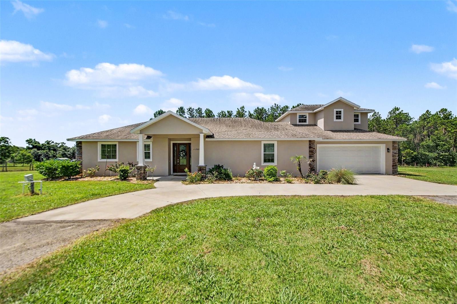 Photo of 11200 BUCKHILL LANE, CLERMONT, FL 34715