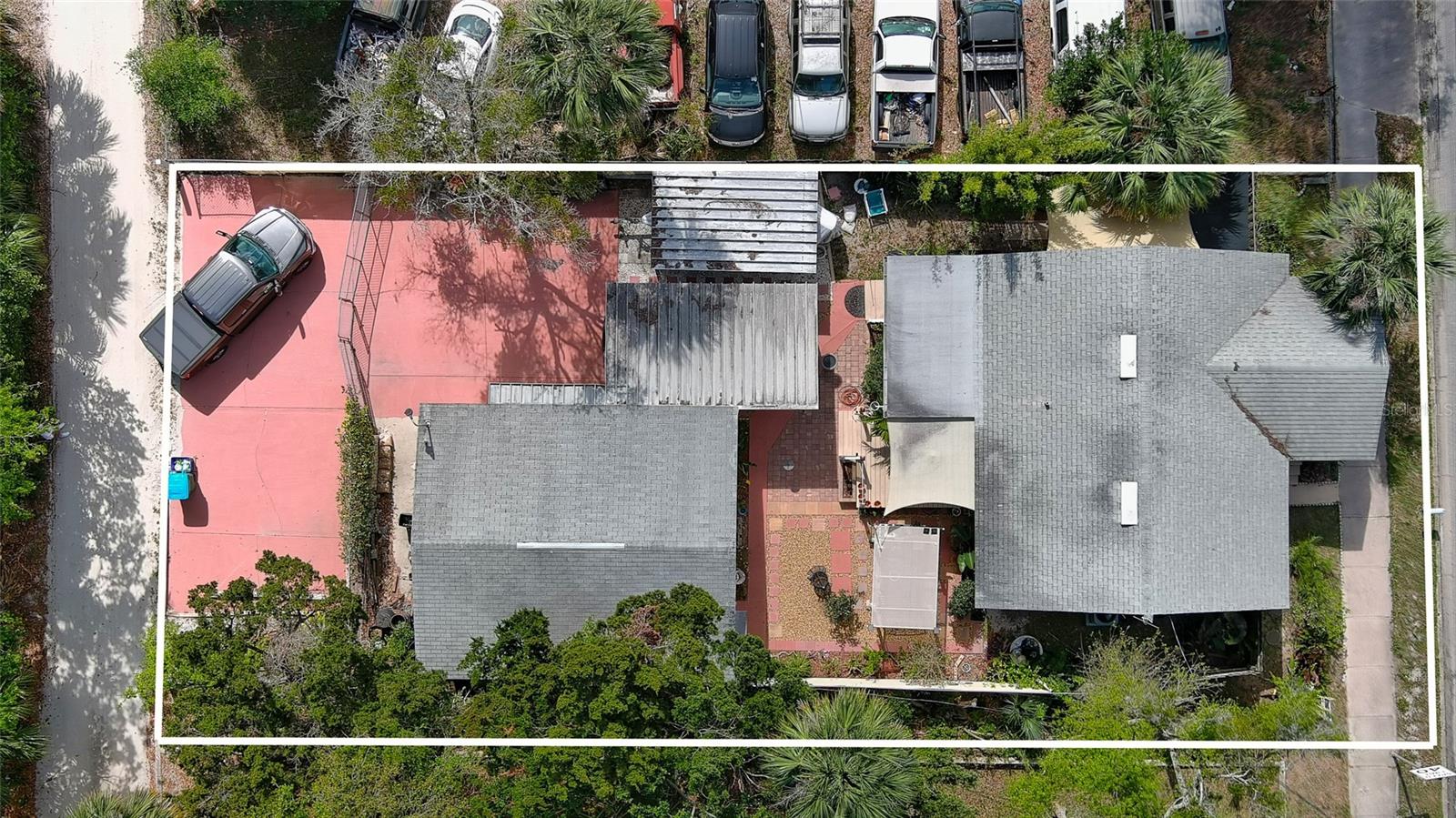 Photo of 607 N DIXIE FREEWAY, NEW SMYRNA BEACH, FL 32168