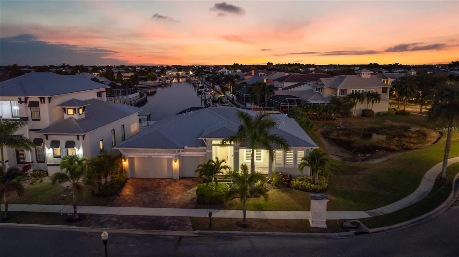 Photo of 5603 TYBEE ISLAND DRIVE, APOLLO BEACH, FL 33572