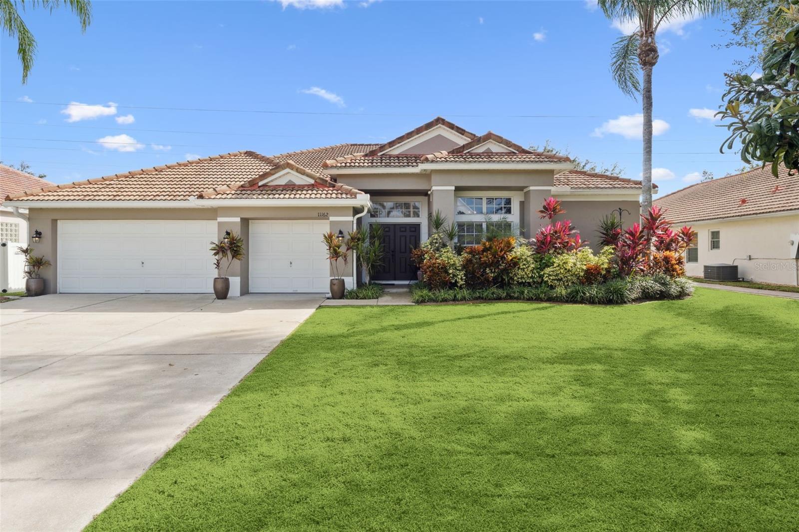 Photo of 11162 LEDGEMENT LANE, WINDERMERE, FL 34786