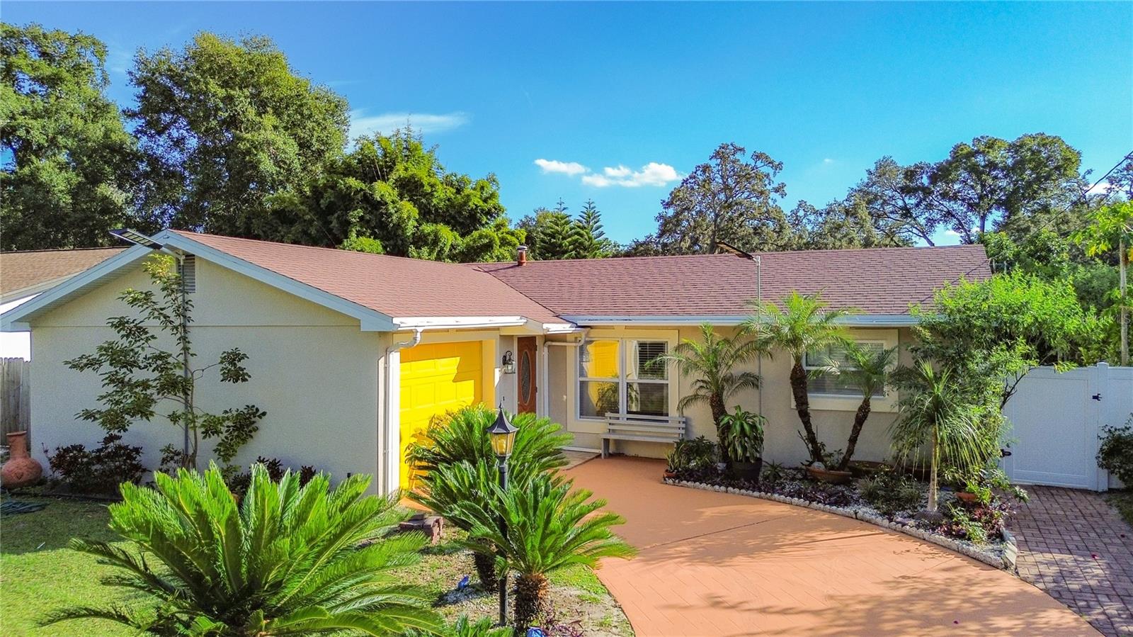 Photo of 453 CITADEL DRIVE, ALTAMONTE SPRINGS, FL 32714