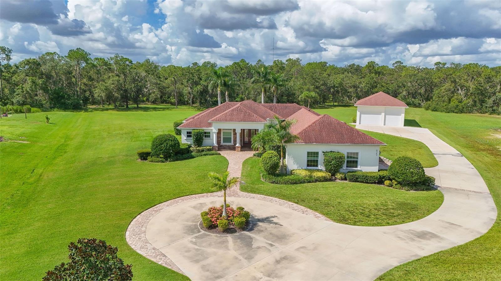 Photo of 6367 FOXBROOK TRAIL, PARRISH, FL 34219