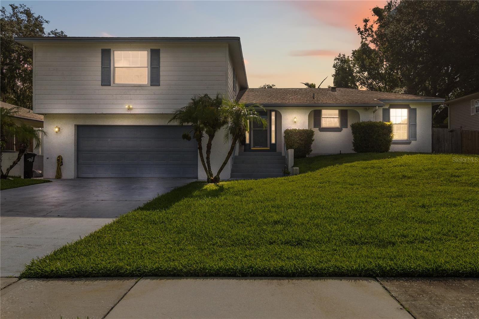 Photo of 656 LITTLE WEKIVA ROAD, ALTAMONTE SPRINGS, FL 32714