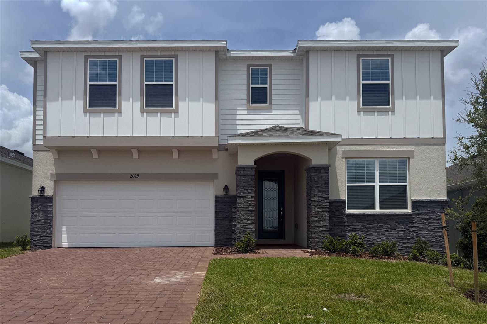 Photo of 2029 HEART LAKE DRIVE, GROVELAND, FL 34736