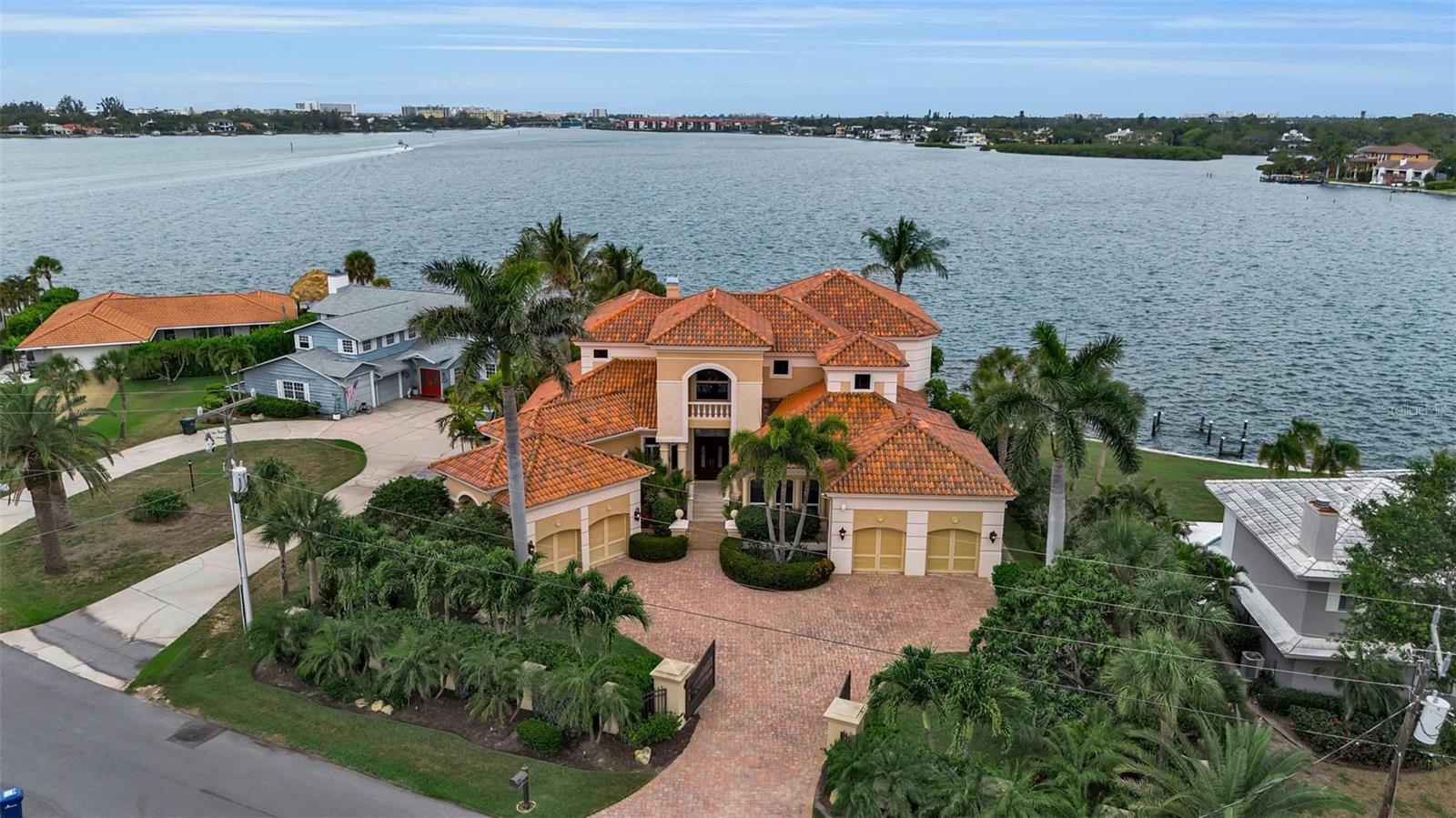 Photo of 1541 CARIBBEAN DRIVE, SARASOTA, FL 34231