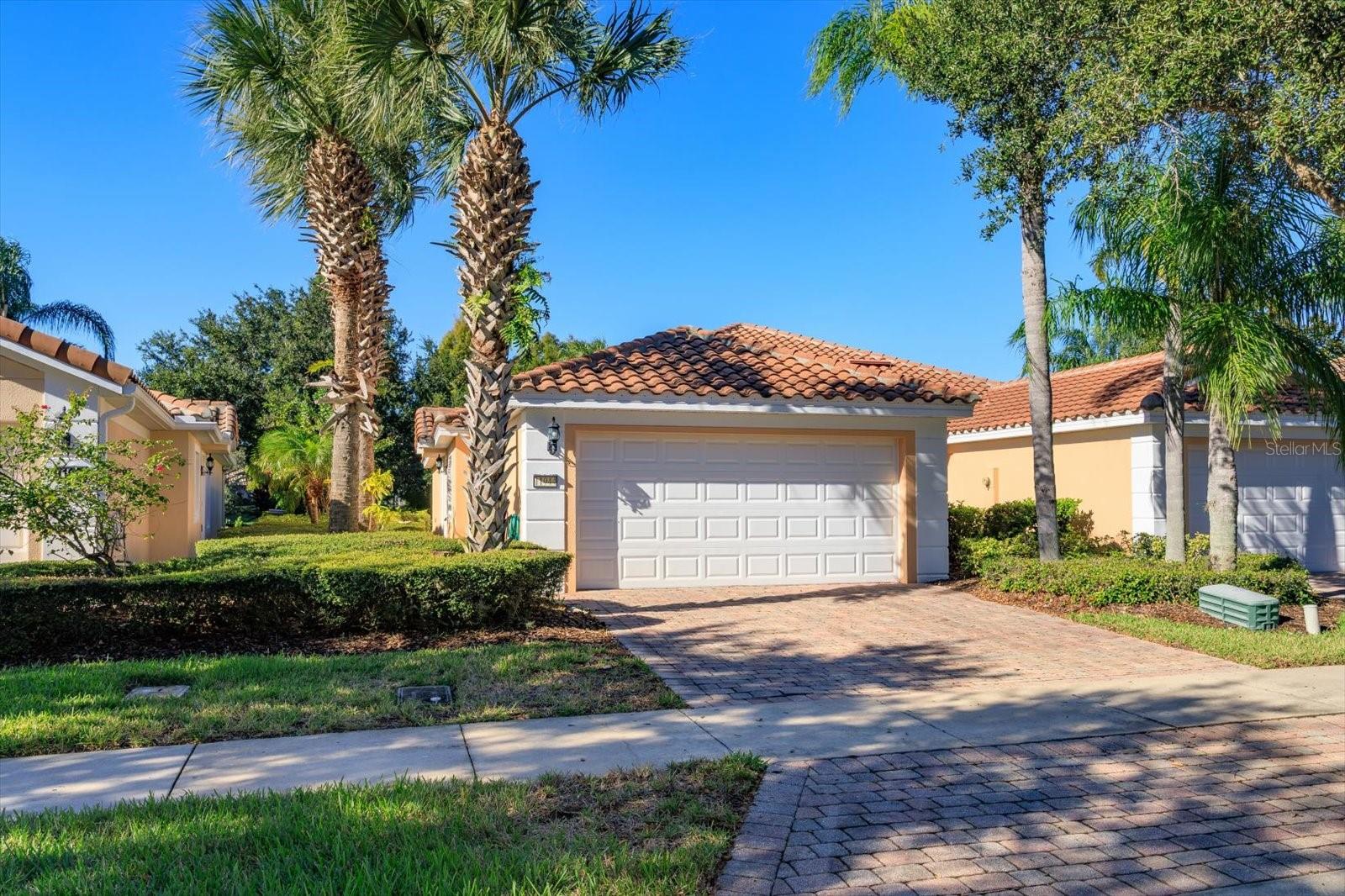 Photo of 11944 ISELLE DRIVE, ORLANDO, FL 32827