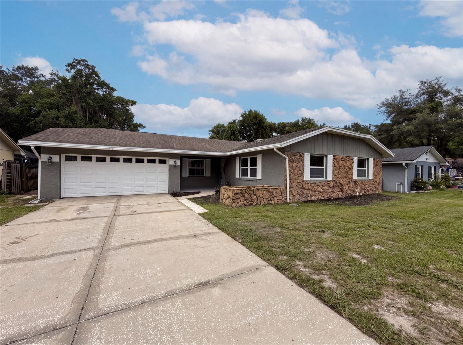 Photo of 963 SEQUOIA DRIVE, WINTER SPRINGS, FL 32708