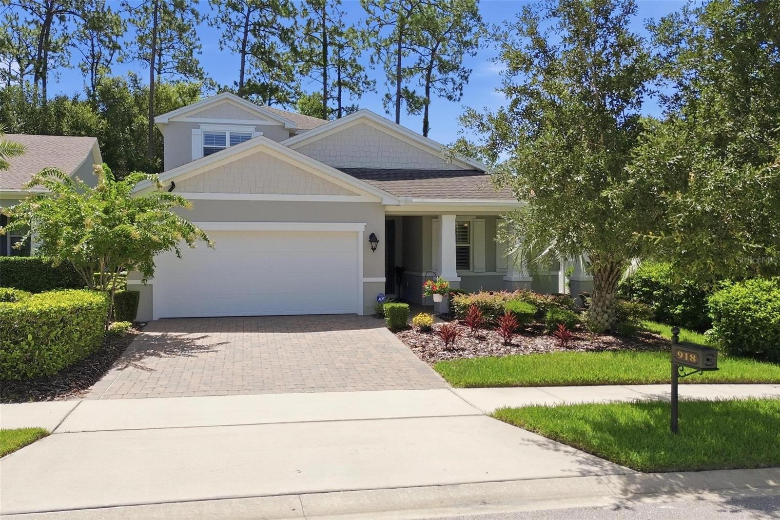 Photo of 918 S VICTORIA HILLS DRIVE, DELAND, FL 32724