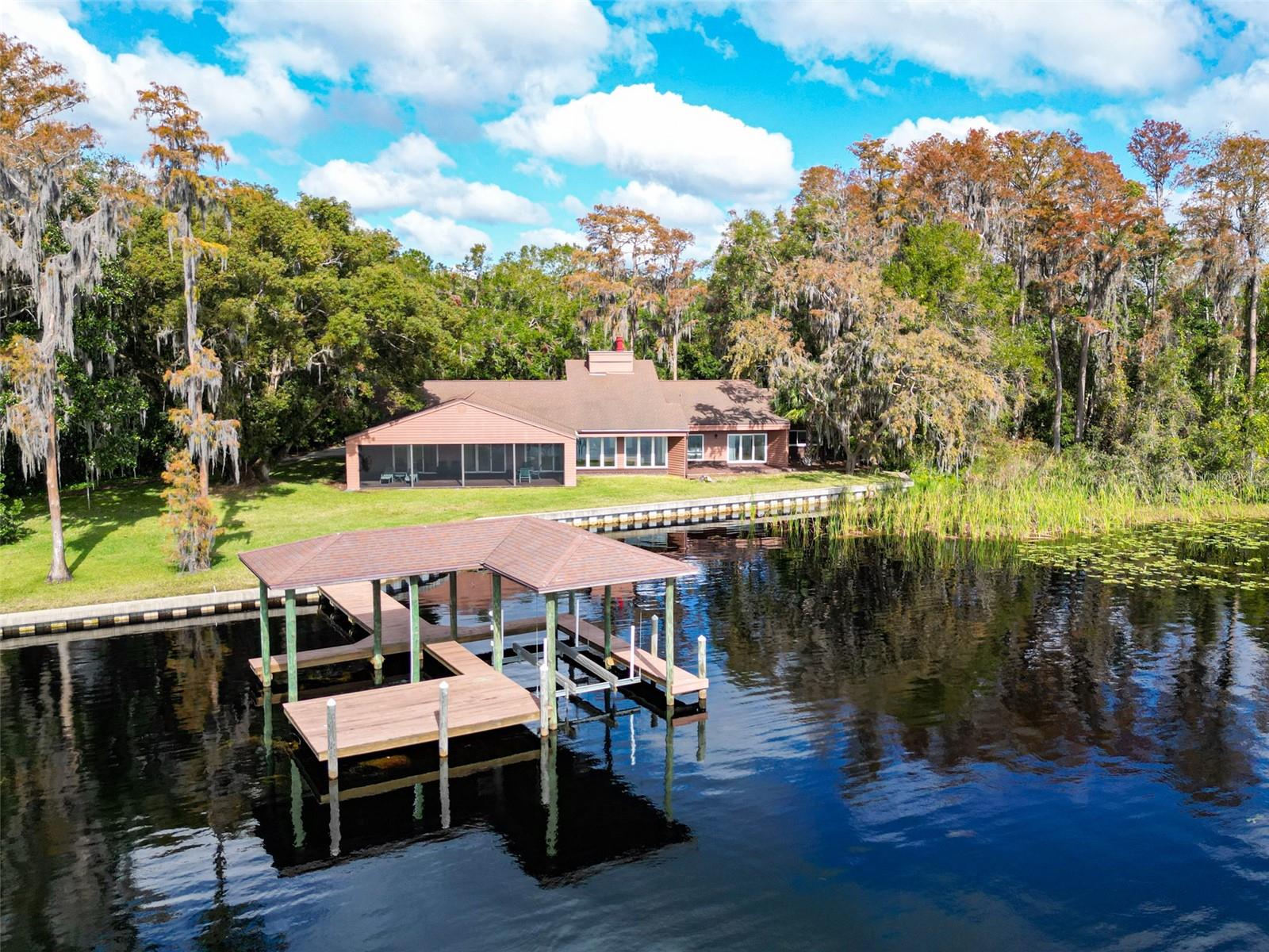 Photo of 18120 WAYNE ROAD, ODESSA, FL 33556