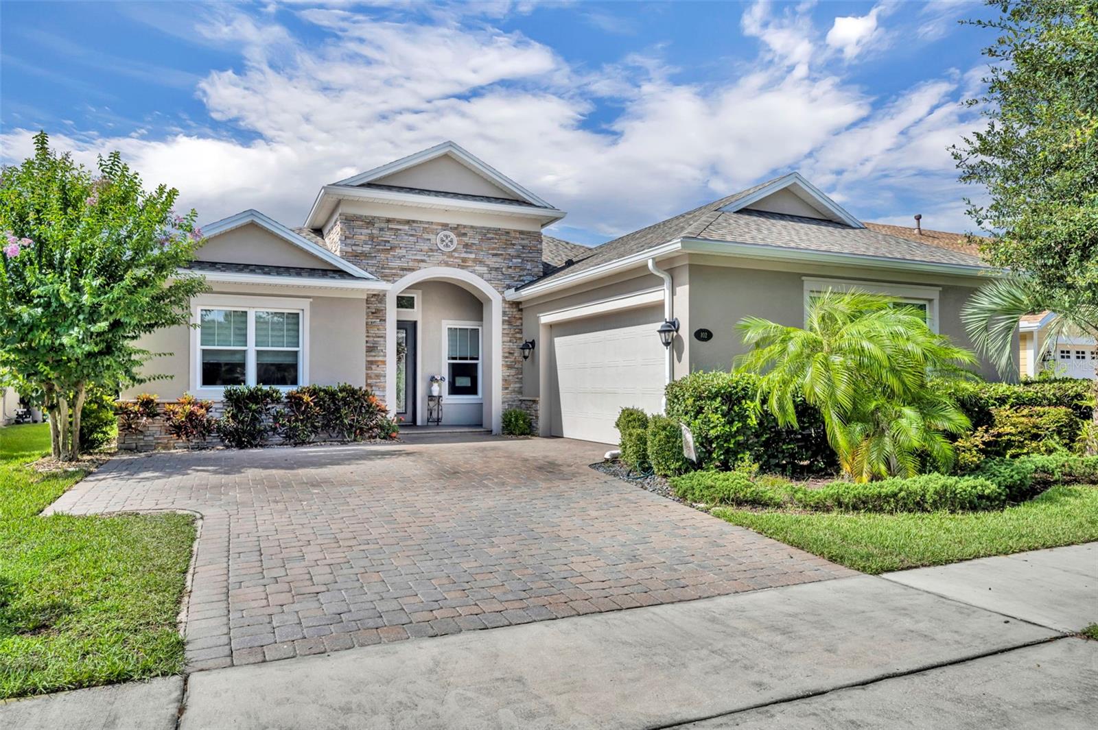 Photo of 102 BEDFORD COURT, DELAND, FL 32724