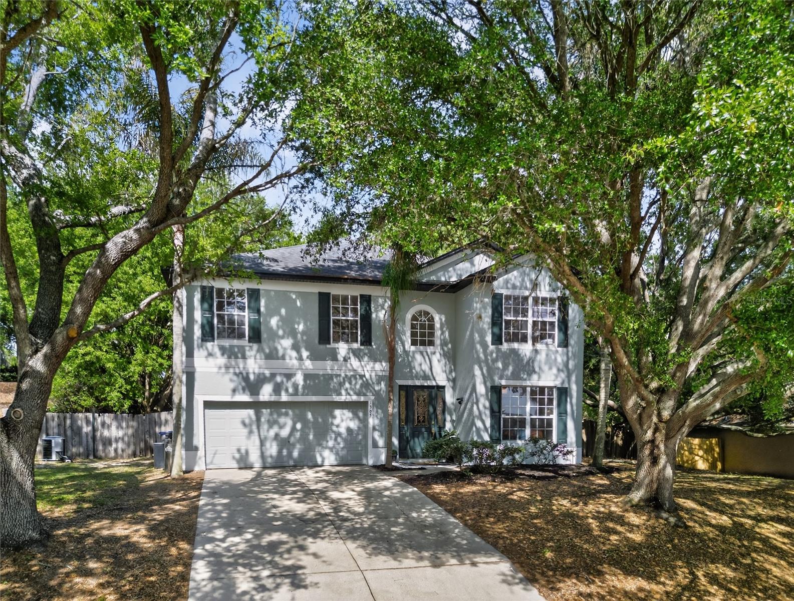 Photo of 1305 WINDY BLUFF DRIVE, MINNEOLA, FL 34715