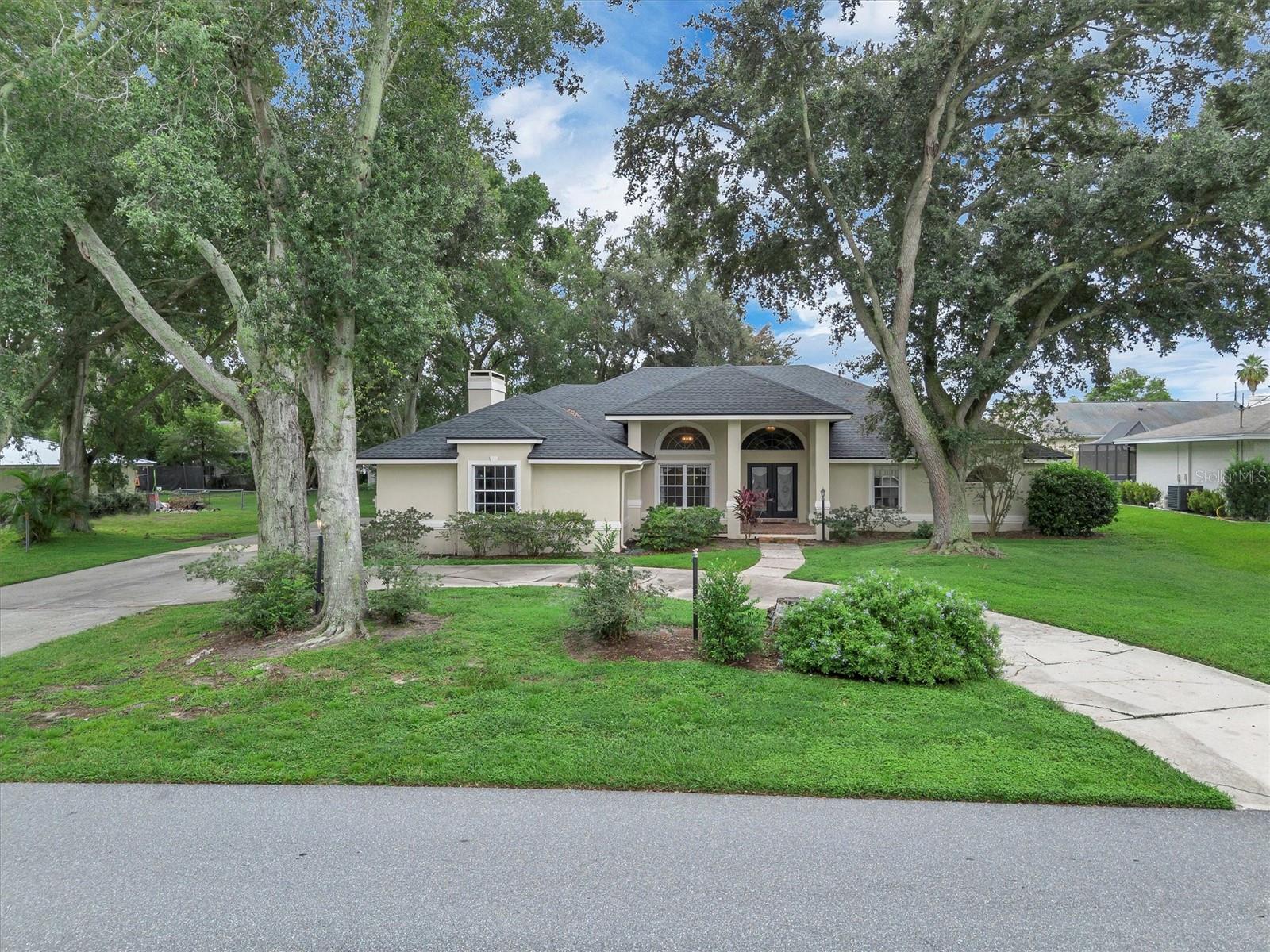 Photo of 345 S LAKE FLORENCE DRIVE, WINTER HAVEN, FL 33884