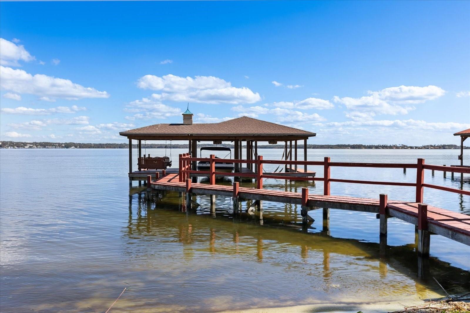 Photo of 3001 LAKESHORE DRIVE, MOUNT DORA, FL 32757