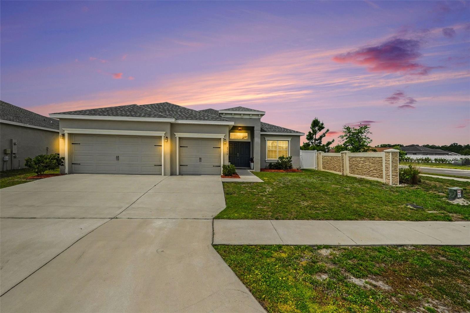 Photo of 6749 ABBYWOOD LANE, ZEPHYRHILLS, FL 33541