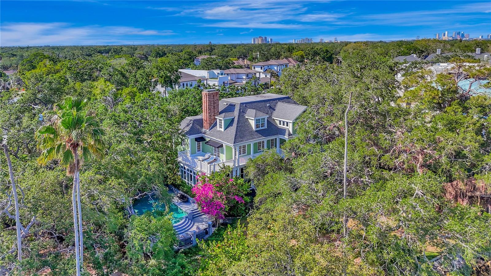 Photo of 6220 BAYSHORE BOULEVARD, TAMPA, FL 33611