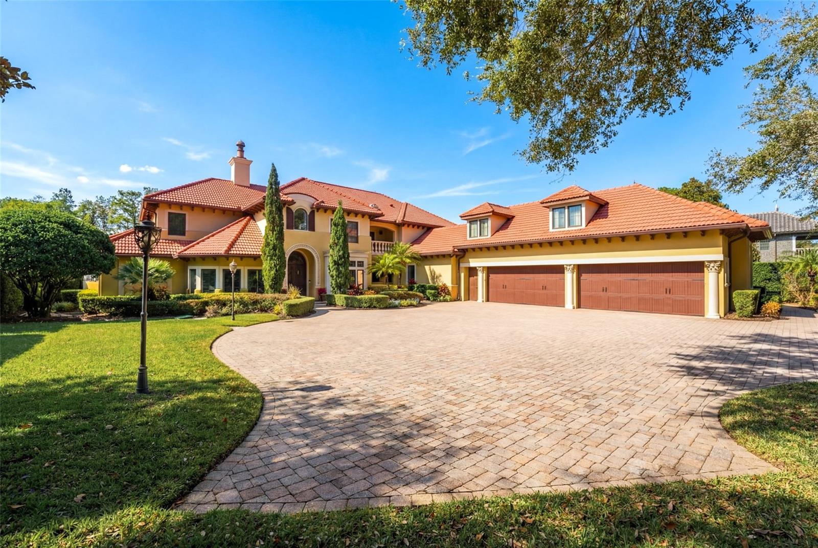 Photo of 5070 DOWN POINT LANE, WINDERMERE, FL 34786