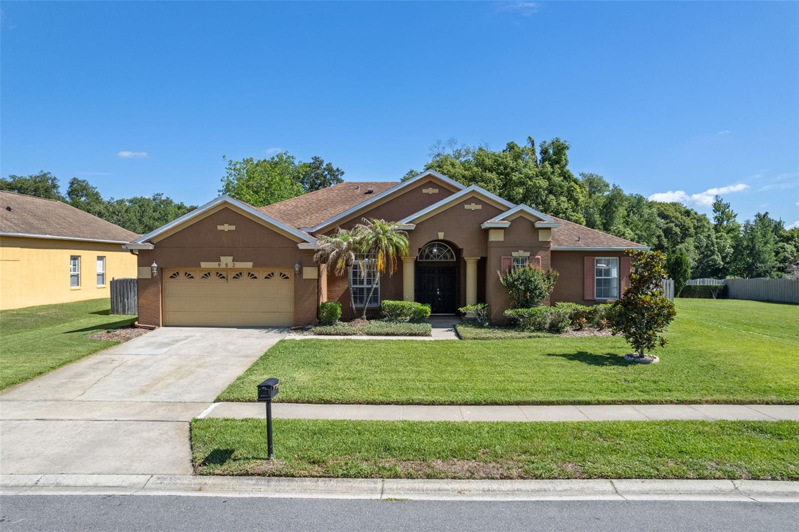 Photo of 952 MOSS TREE PLACE, LONGWOOD, FL 32750