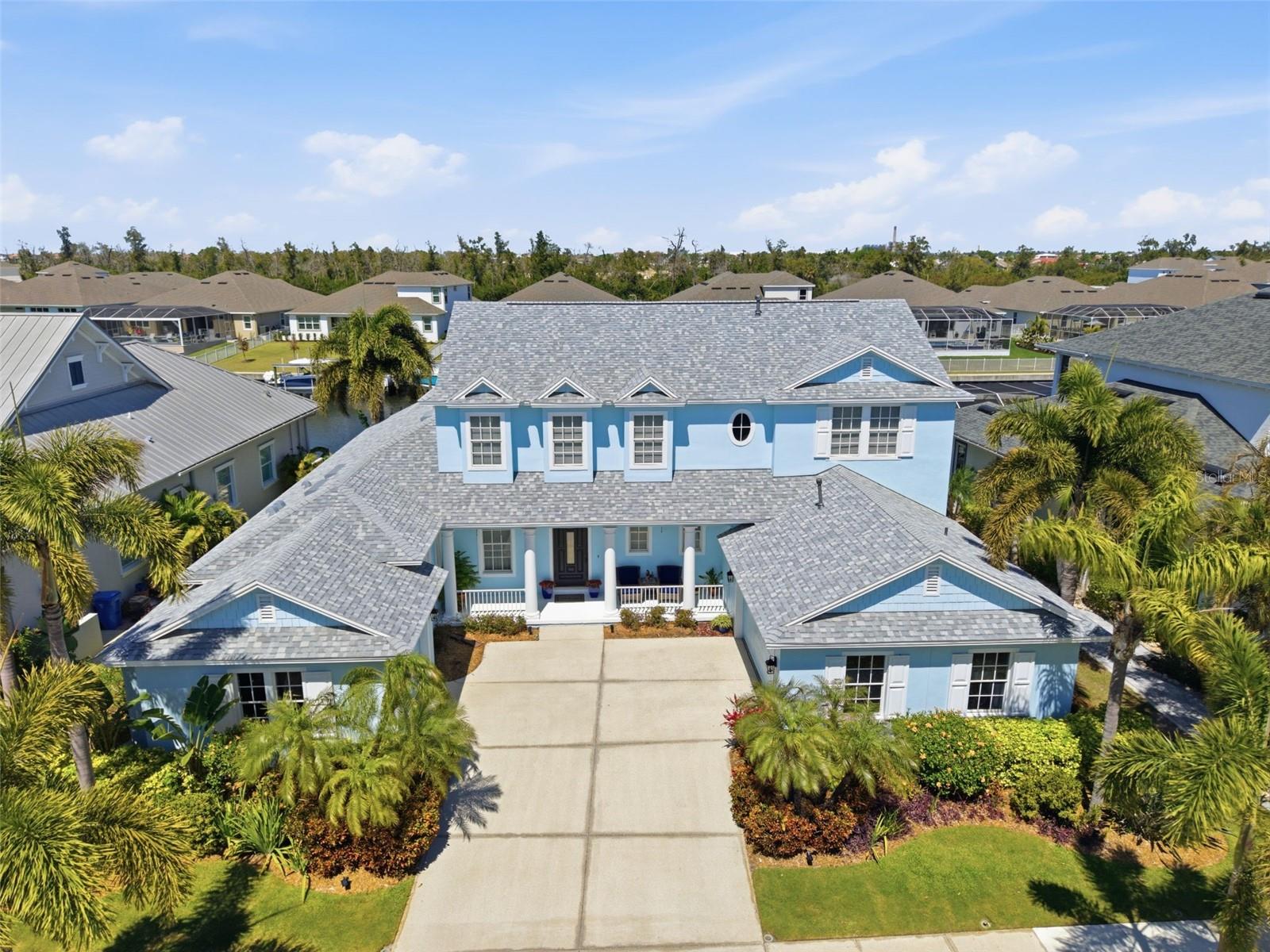 Photo of 715 ISLEBAY DRIVE, APOLLO BEACH, FL 33572