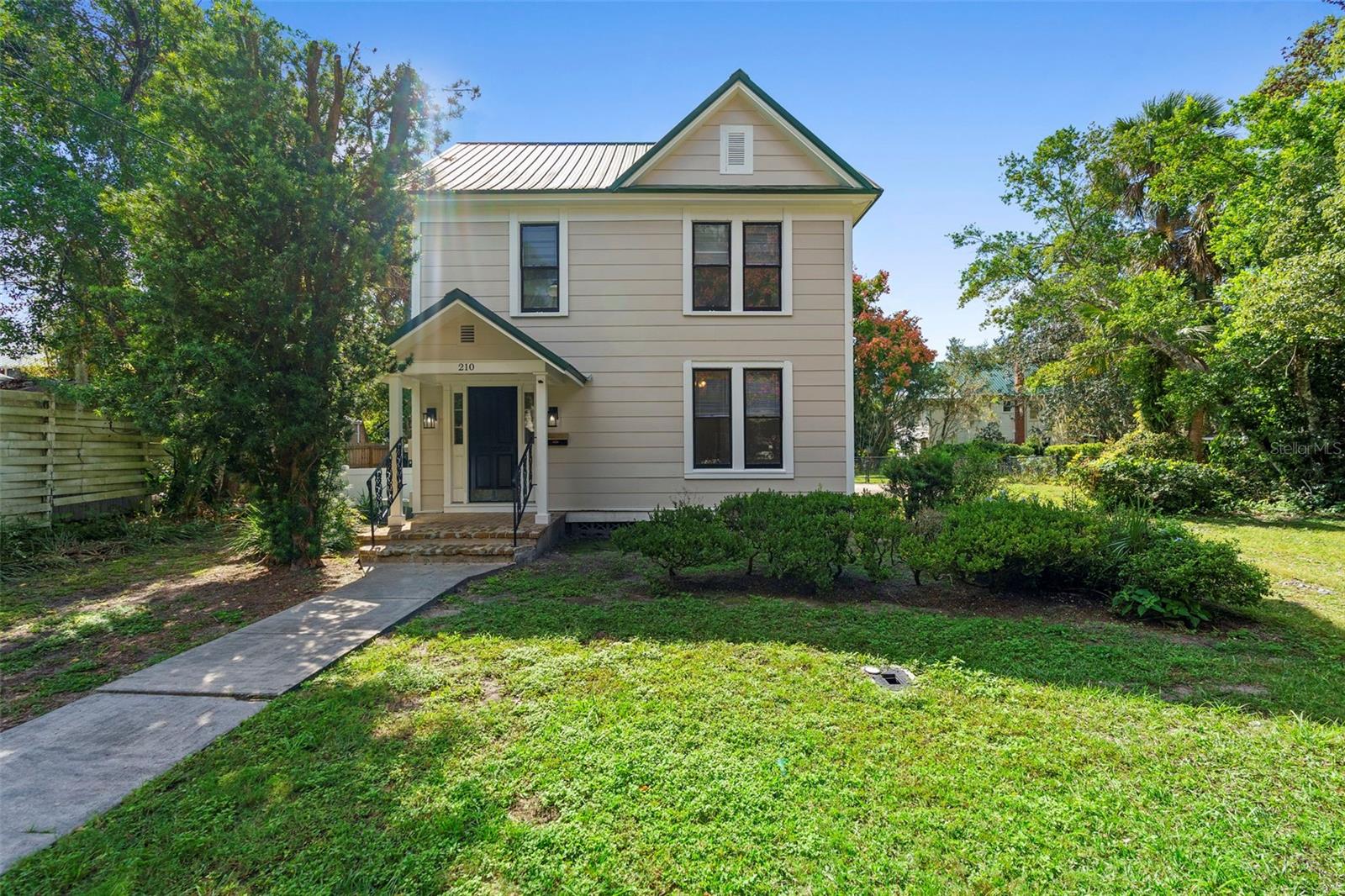 Photo of 210 W UNIVERSITY AVENUE, DELAND, FL 32720