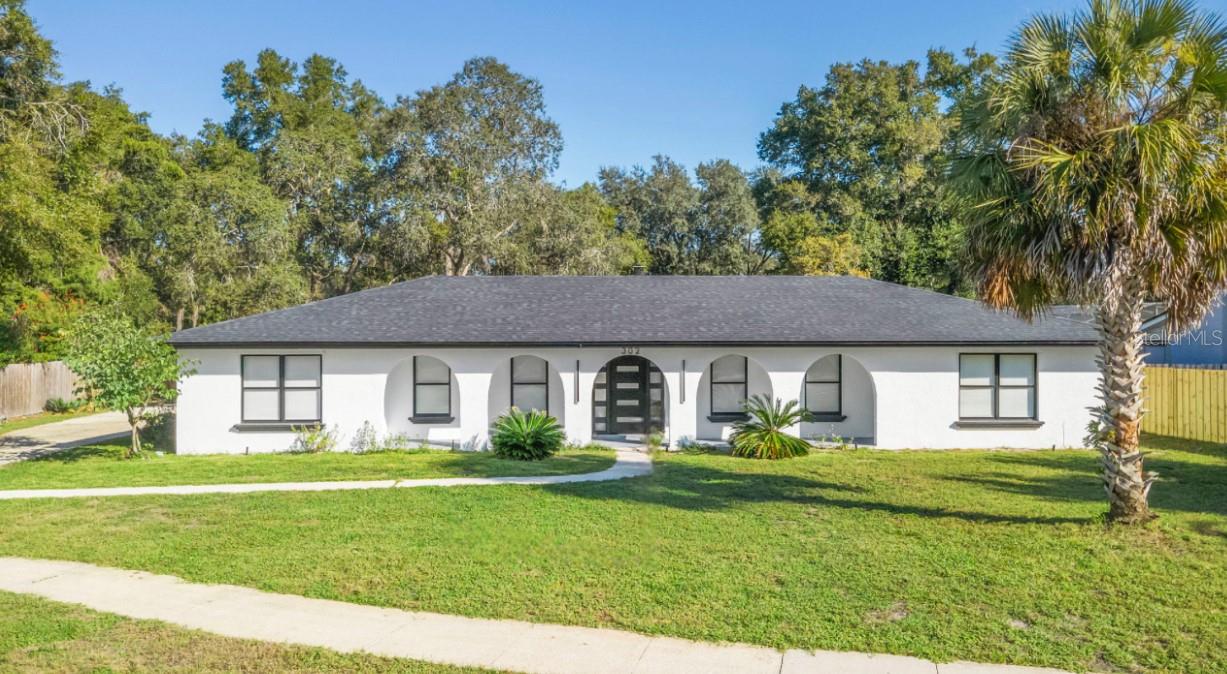 Photo of 302 TIMBERCOVE CIRCLE, LONGWOOD, FL 32779