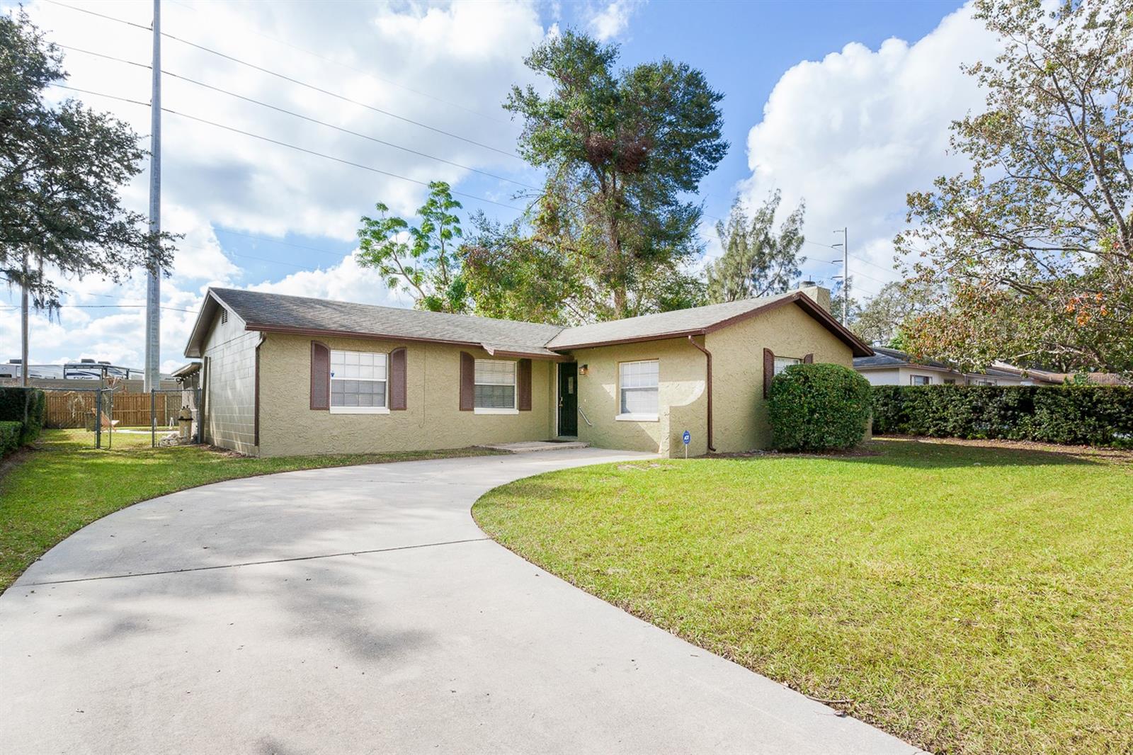 Photo of 631 TRAILWOOD DRIVE, ALTAMONTE SPRINGS, FL 32701