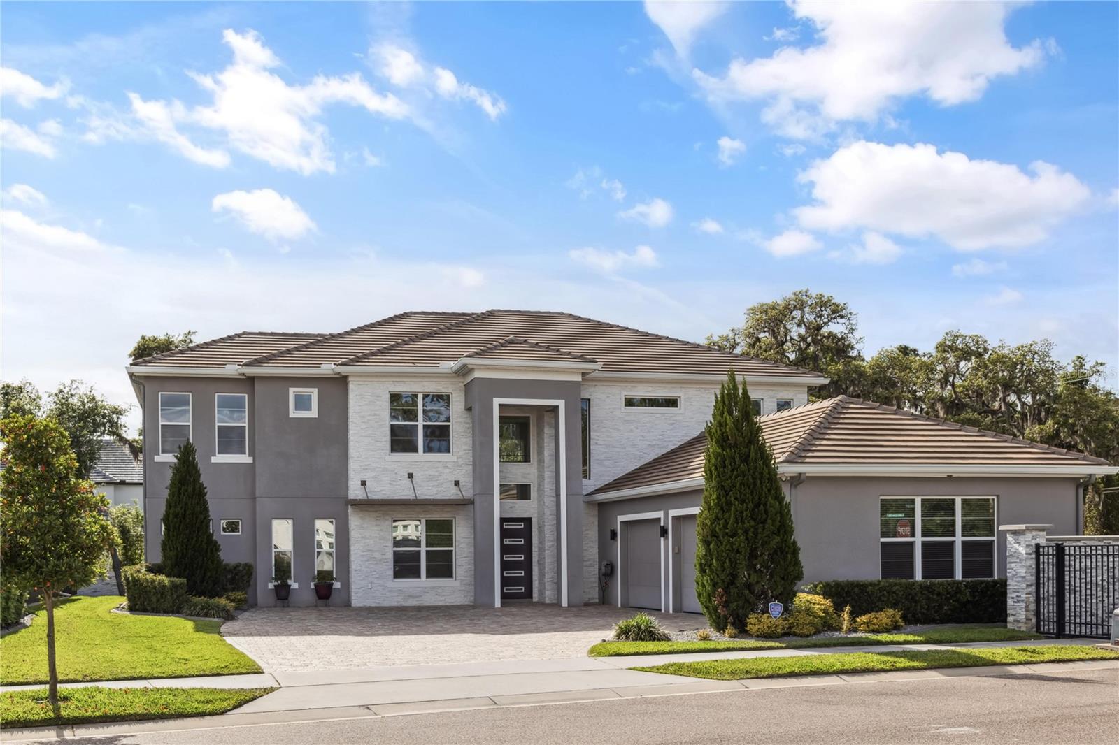 Photo of 2202 LAKE SYLVAN OAKS COURT, SANFORD, FL 32771