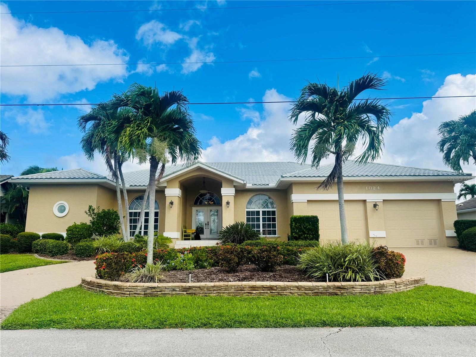 Photo of 1024 SAN MATEO DRIVE, PUNTA GORDA, FL 33950