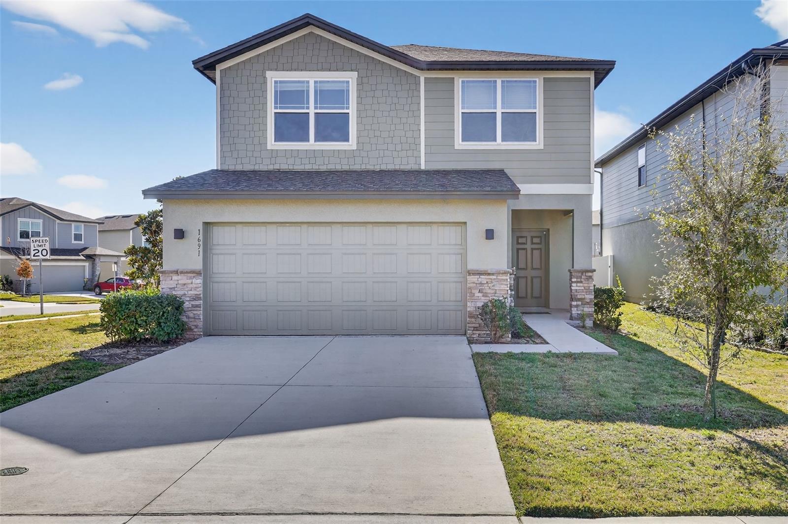 Photo of 1691 BEAR MOUNTAIN LANE, MINNEOLA, FL 34715
