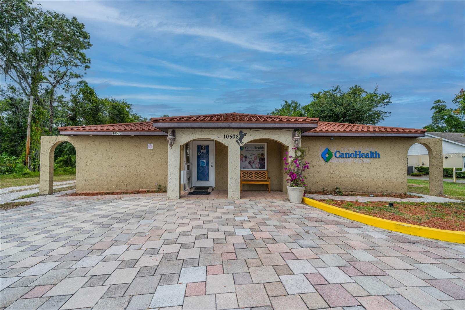 Photo of 10508 GIBSONTON DR, RIVERVIEW, FL 33578