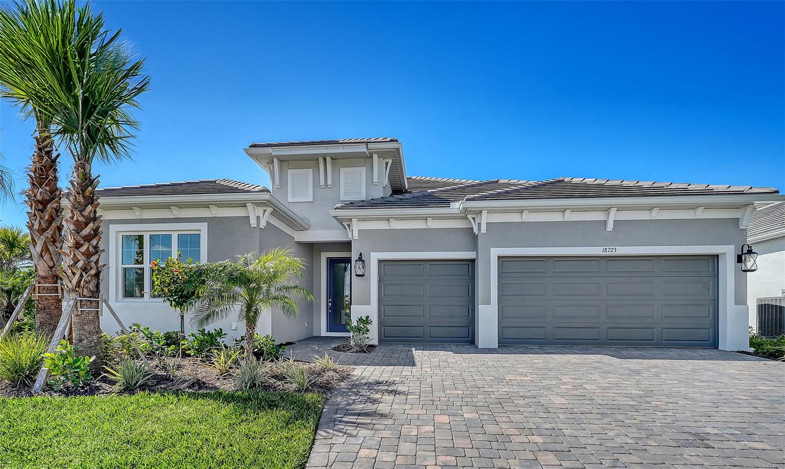 Photo of 18723 TOULON COURT, VENICE, FL 34293