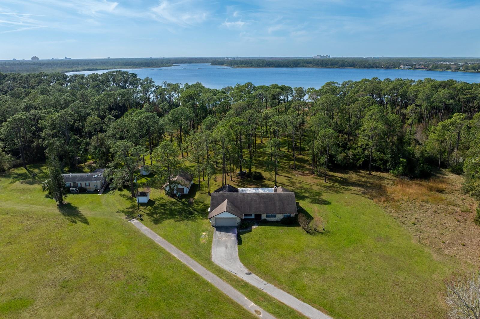 Photo of 8822 WINTER GARDEN VINELAND ROAD, ORLANDO, FL 32836