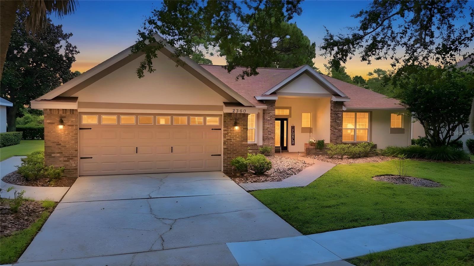 Photo of 2360 PARK FOREST BOULEVARD, MOUNT DORA, FL 32757