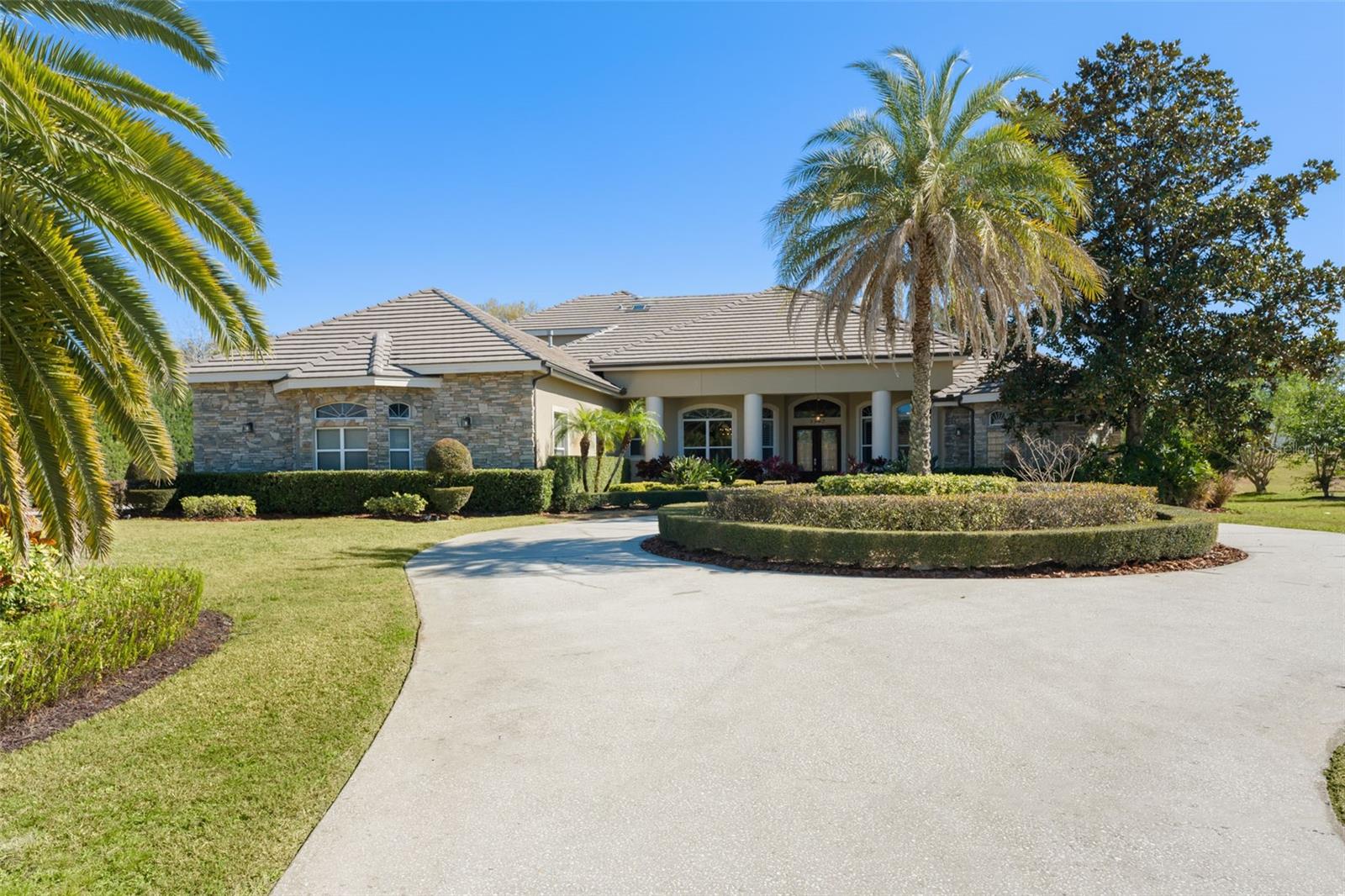 Photo of 3013 SEIGNEURY DRIVE, WINDERMERE, FL 34786