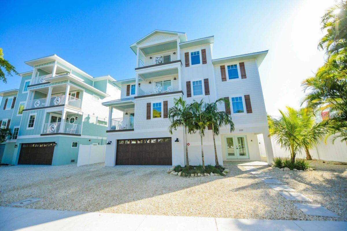 Photo of 332 AVENIDA DE MAYO, SARASOTA, FL 34242
