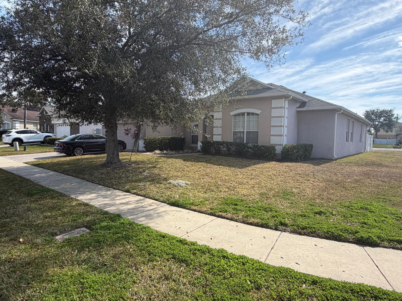 Photo of 430 MERLOT DRIVE, OCOEE, FL 34761