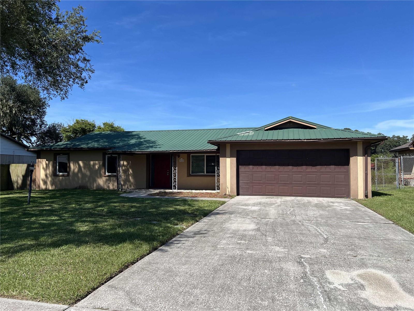 Photo of 912 SHANGRI LA DRIVE, SEFFNER, FL 33584