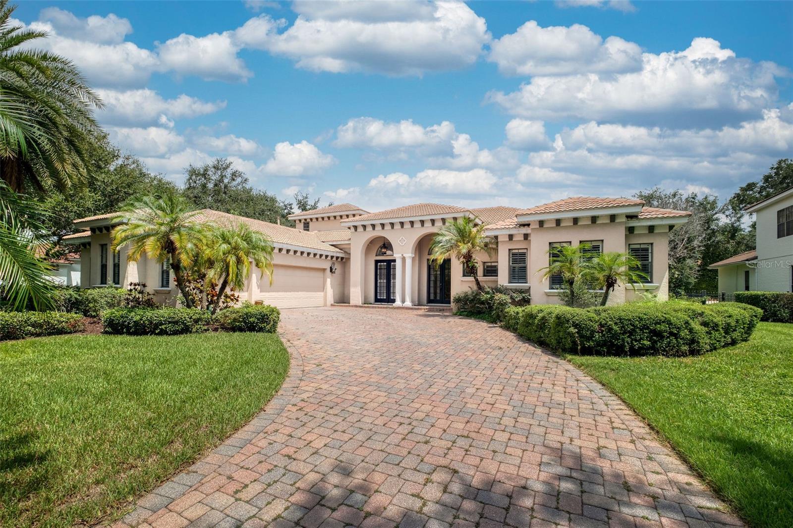 Photo of 11021 HAWKSHEAD COURT, WINDERMERE, FL 34786