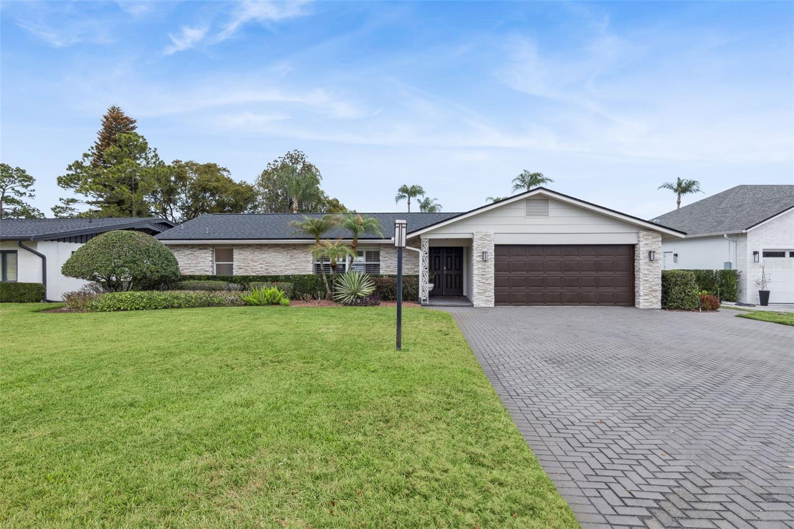 Photo of 6007 LINNEAL BEACH DRIVE, APOPKA, FL 32703