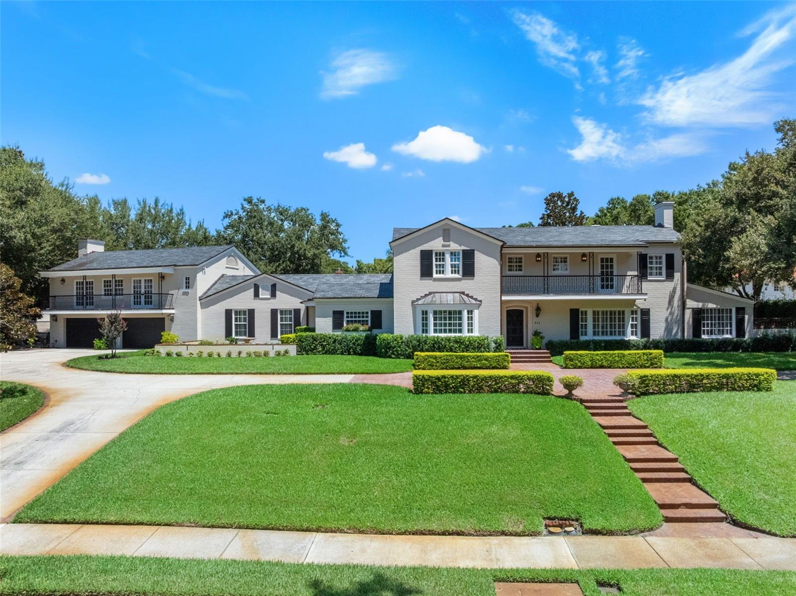 Photo of 811 N LAKE ADAIR BOULEVARD, ORLANDO, FL 32804