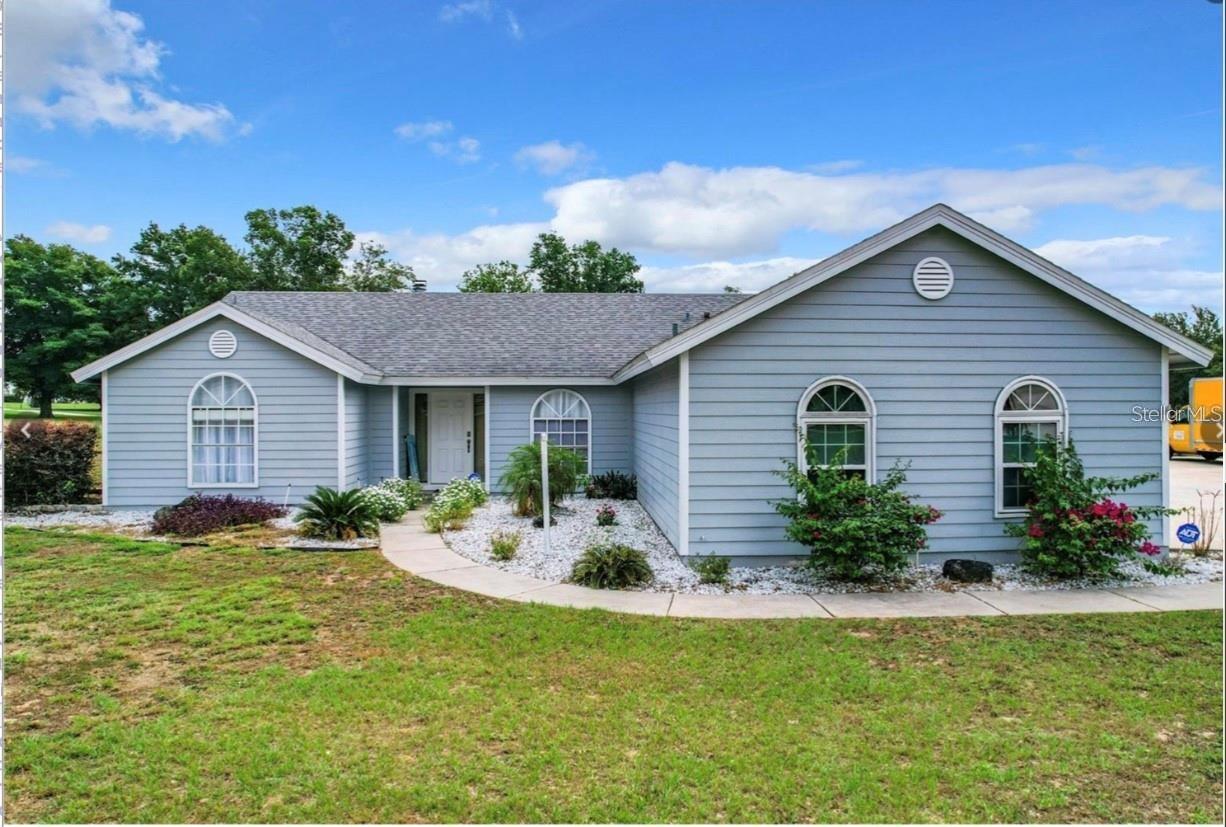 Photo of 17528 E APSHAWA ROAD, MINNEOLA, FL 34715