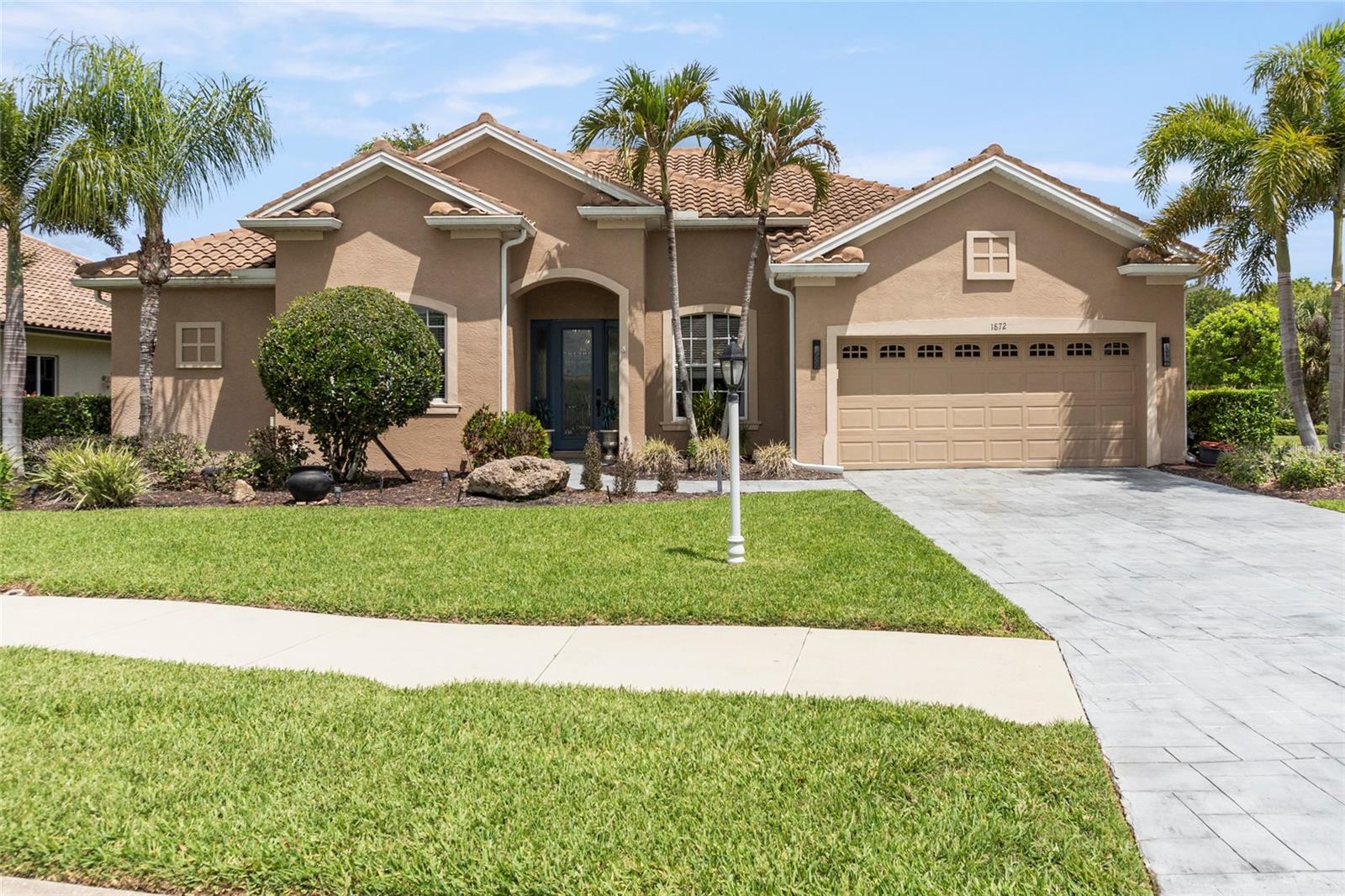 Photo of 1872 COCONUT PALM CIRCLE, NORTH PORT, FL 34288