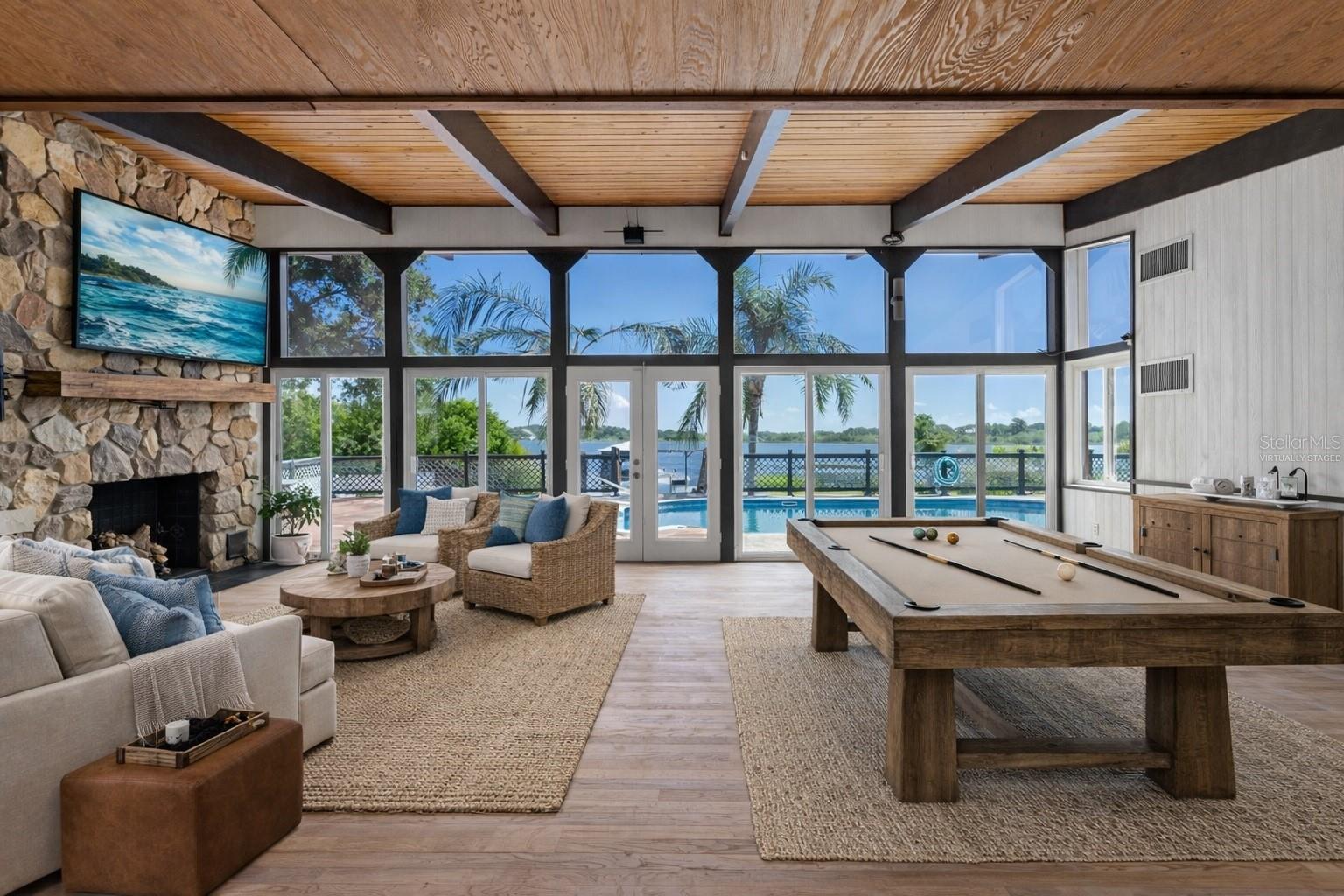 Photo of 1016 BILTMORE DRIVE NW, WINTER HAVEN, FL 33881