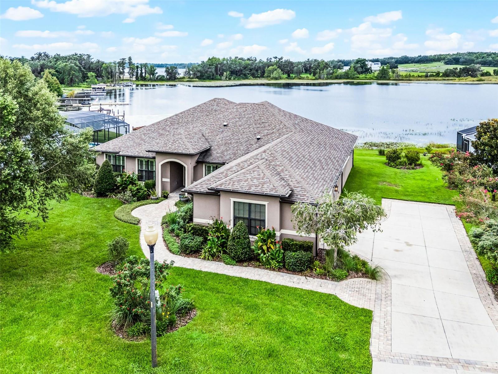 Photo of 11302 LITTLE NELLIE DRIVE, CLERMONT, FL 34711