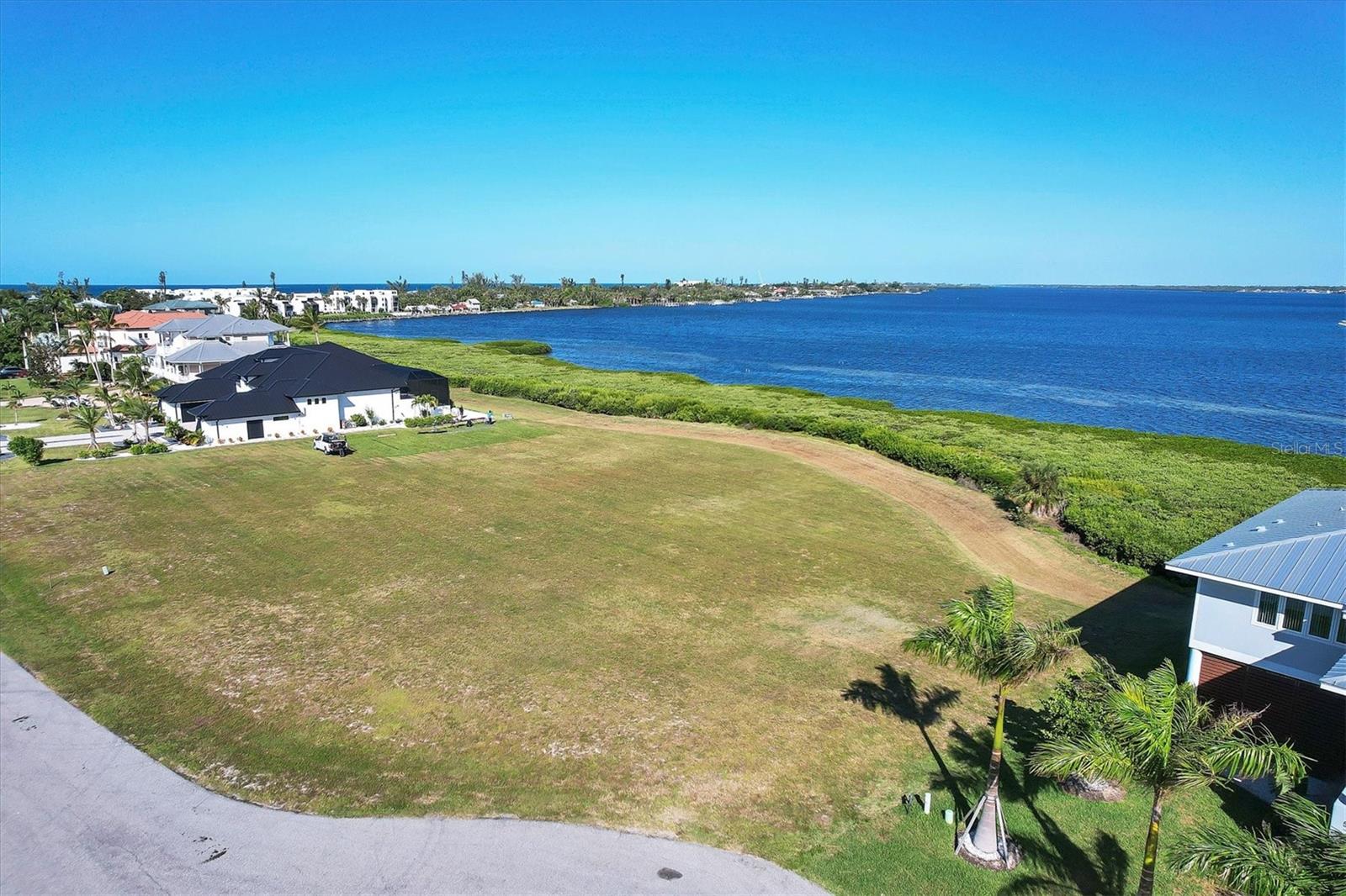 Photo of 5248 THE POINTE, ENGLEWOOD, FL 34223