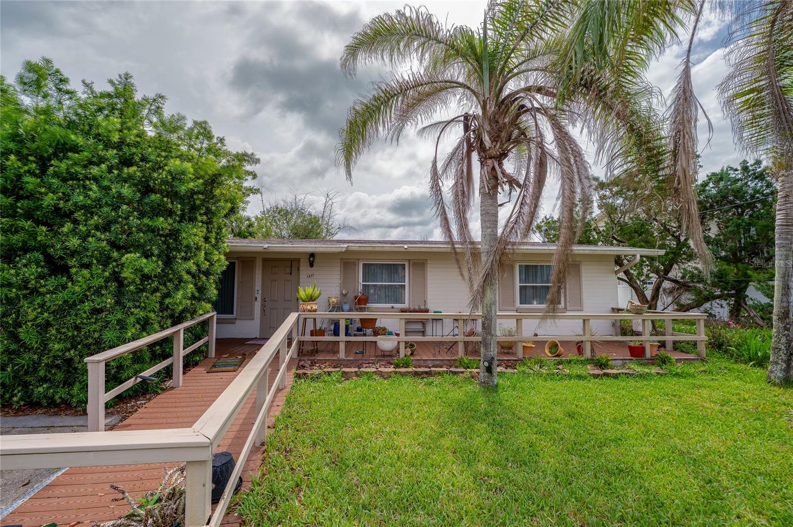 Photo of 1211 N PENINSULA AVENUE, NEW SMYRNA BEACH, FL 32169